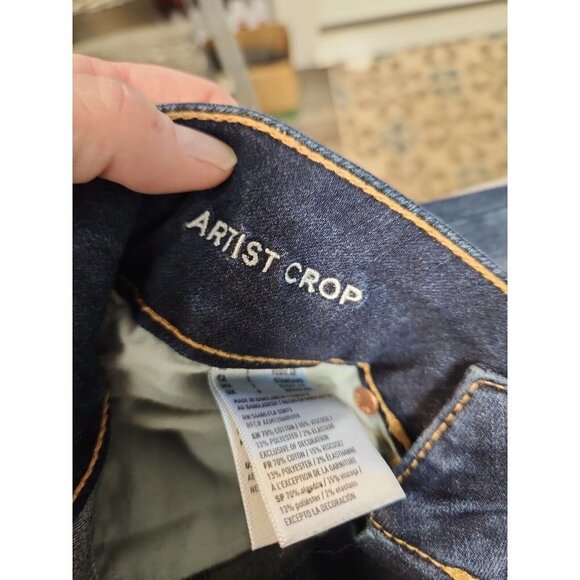 American Eagle Outfitters-Super Stretch Artist Crop 2 button Size 2 - Picture 7 of 8